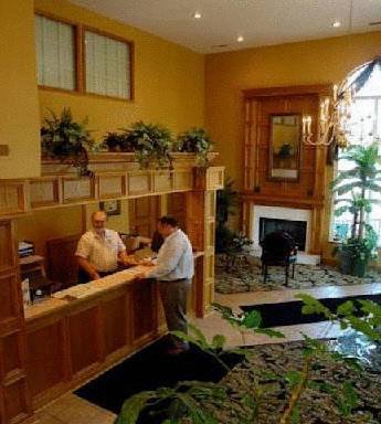 Surrey Inn 布蘭森 外观 照片